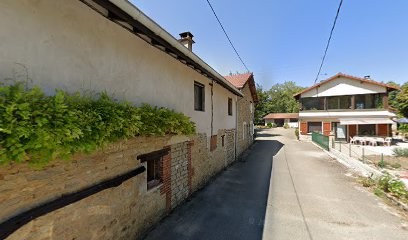 E.r.c.m., Charpentier à Journans