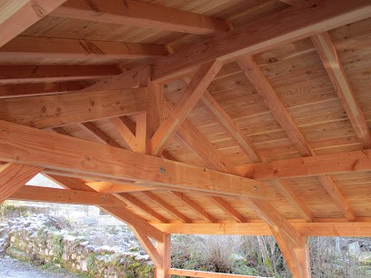 Donche Sarl, Charpentier à Saint-Jean-de-Tholome