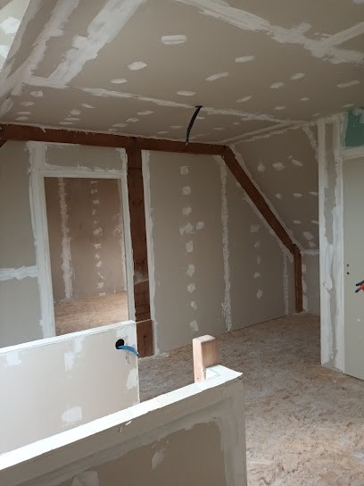 Ch'ris Service Mp, Menuisier à Broons