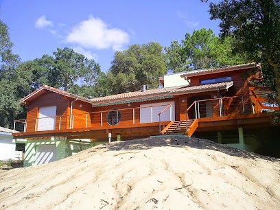 LAMARQUE - Maisons Eco-bois, Charpentier à Saint-Sever
