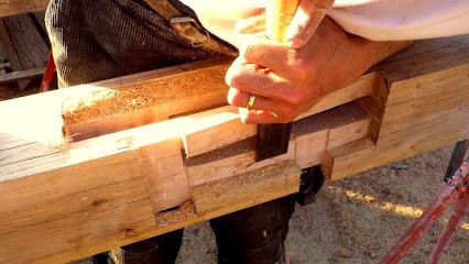 Comtois Charpentes, Charpentier à Éguzon-Chantôme