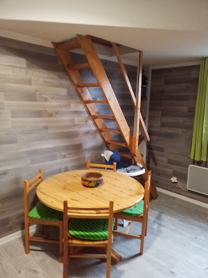 Jody renov, Menuisier à Méounes-lès-Montrieux