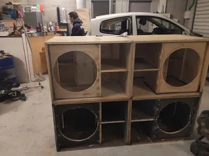 Menuiserie Brimaud Rémi, Menuisier à Lyas