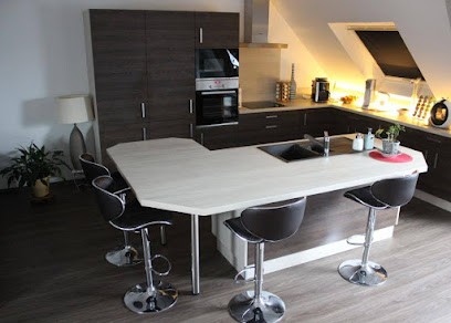 F AU CARRE, Menuisier à Epping