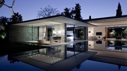 Menuiserie MOB ALU ESPACE, Menuisier à Orange