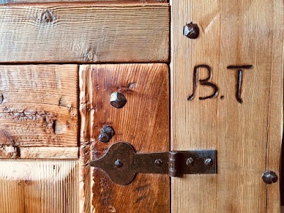 Thomas Bonnet Bois montagne, Menuisier à Val-des-Prés