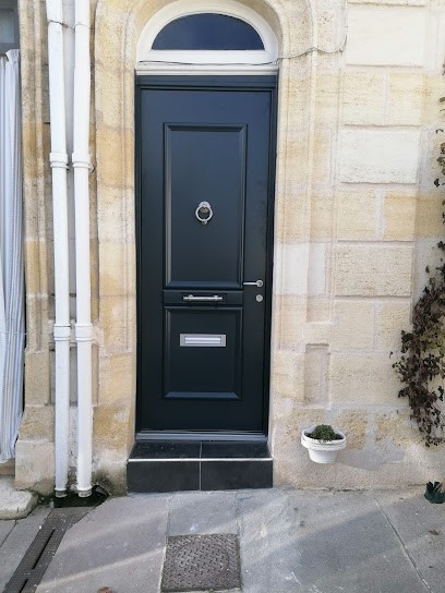 2A2M Mauviere, Menuisier à Lamothe-Montravel