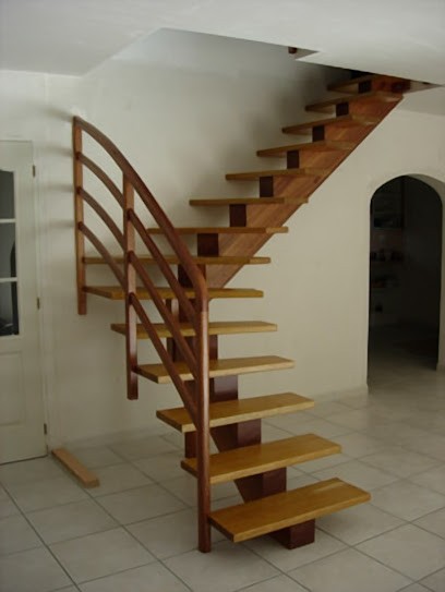 Menuiserie Bouillaud, Menuisier à Thénac