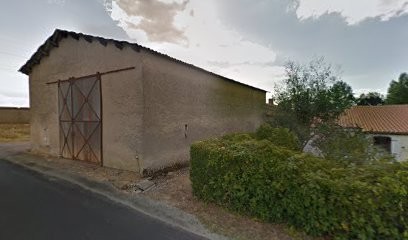 Ouest Ouvertures Menuiseries, Menuisier à Mouzillon