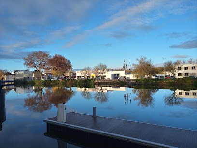 TOUT EST OKAY, Menuisier à Montceau-les-Mines