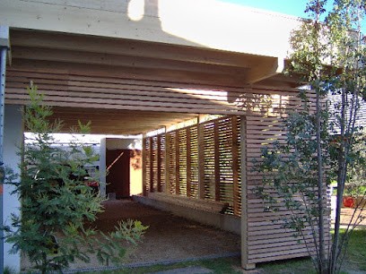 Mcgl, Menuisier à Saint-Colomban