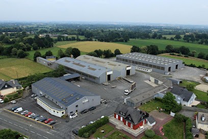 DESCHAMPS SA, Charpentier à Saint-Denis-de-Gastines