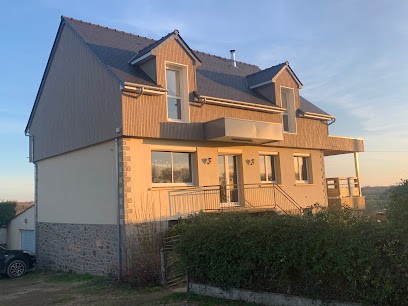Derouet : artisan charpentier couvreur. Constructeur de Maisons Ossature Bois, Charpentier à Mayenne