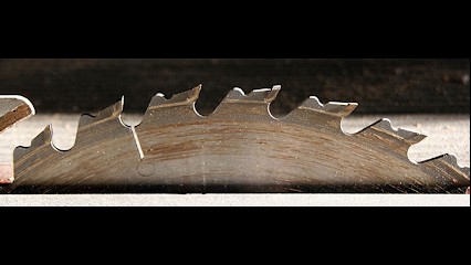 Bégnis Laurent SARL, Menuisier à Buis-les-Baronnies