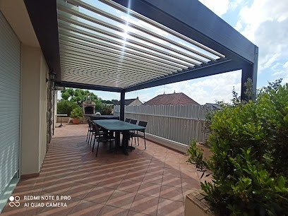 LumiOp, Menuisier à Segré-en-Anjou Bleu