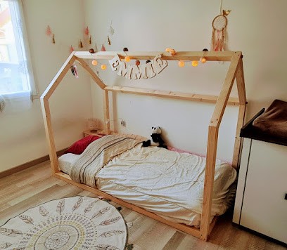 Noirébène, Menuisier à Saint-Léger-Triey