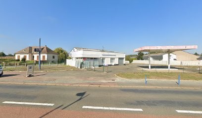 JPS, Charpentier à Guécélard