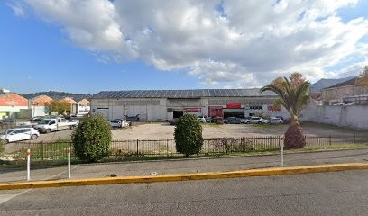 Grand Sud Agencement, Charpentier à Marseille 11