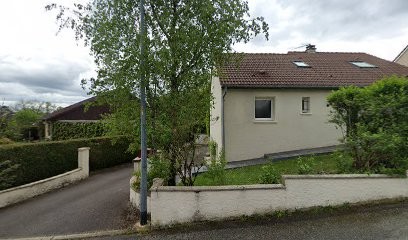 Olivier Martinez, Menuisier à Besançon