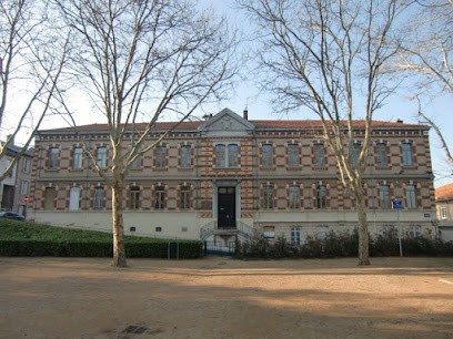 Depeyre Menuisiers, Menuisier à Saint-Just-Malmont