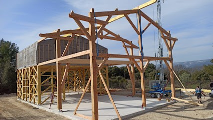 Les Ateliers De Sylvacane, Charpentier à La Roque-d'Anthéron