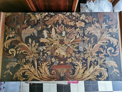 BEAUVAIS Marc Ébéniste D'Art, Menuisier à Corbie