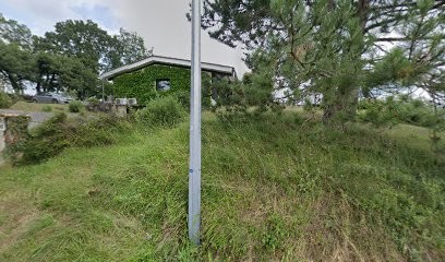 Anna Et Le Bois, Menuisier à Capian