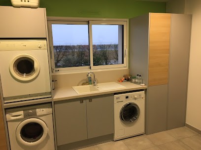 C JOLY BOIS, Menuisier à Sainte-Gemme-la-Plaine