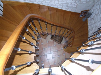 Monteil Bruno, Menuisier à Saint-Gervais-les-Trois-Clochers