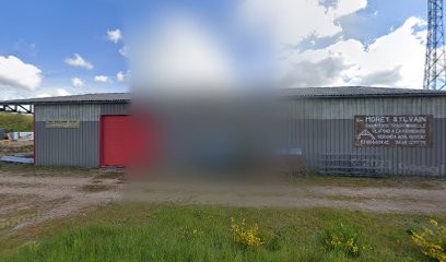 MOREY SYLVAIN, Charpentier à La Roche-en-Brenil