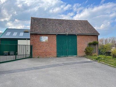 JLM MENUISERIE, Menuisier à Delettes