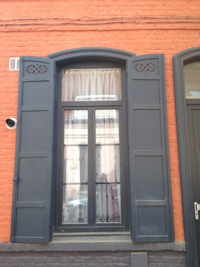 Delepierre, Menuisier à Hem