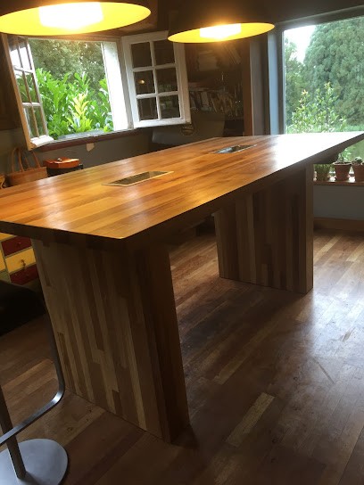 EURL Menuiserie Du Poreux M. POILLERAT, Menuisier aux Bordes