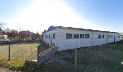 Thiburs Christian, Menuisier à Pissy-Pôville