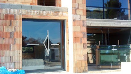 Corse Alu Ange Martini, Menuisier à Porto-Vecchio