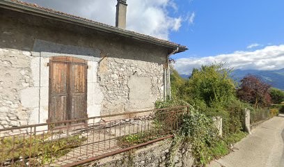 Ggouttières38, Charpentier à Saint-Ismier