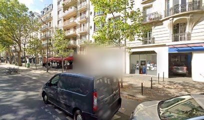 FRANCES AGENCEMENT, Menuisier à Paris 11