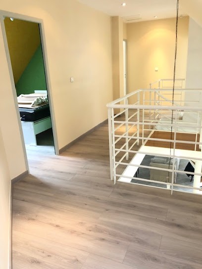 Technipose, Menuisier à Rivière