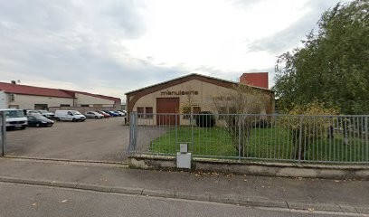 Minaire Menuiserie, Menuisier à Peltre