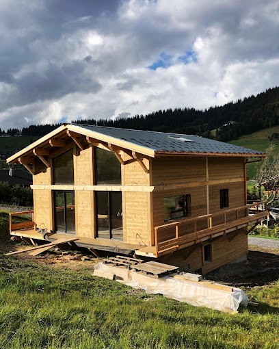 CCG, Charpentier à Porte des Pierres Dorées
