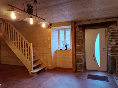 Lavigne Pradier - Terres De Fenêtre, Menuisier à Maurs