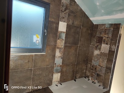 jura sud multiservices, Menuisier aux Crozets