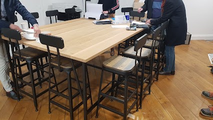 Brut De Table, Menuisier à Gambais