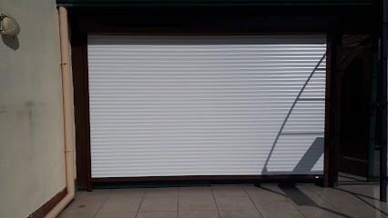 Arneke Stores Et Fenêtres, Menuisier à Arnèke