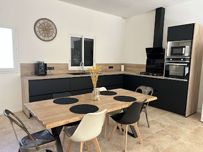 AZ Habitat Corte centre Corse, Menuisier à Corte