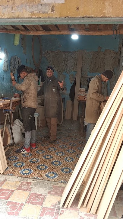 Mamoun menuiserie, Menuisier aux Tourrettes