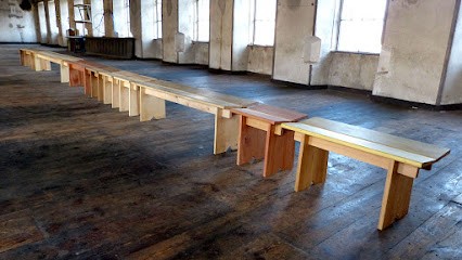 L'usine à bois, Menuisier à Saint-Julien-Molin-Molette