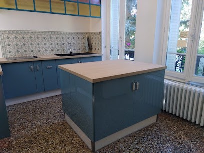 Entreprise EB SERVICE, Menuisier à Villeneuve-l'Archevêque