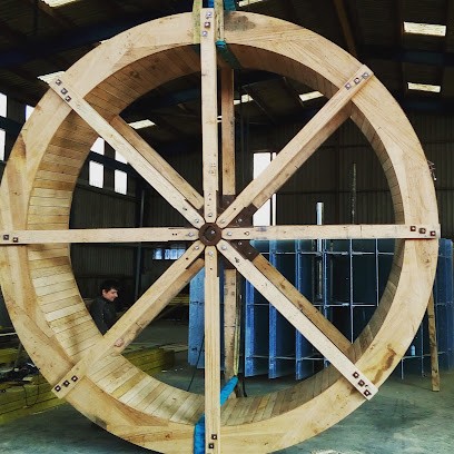 Croix André Et Fils Entreprise, Charpentier à Angrie