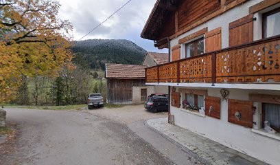 Charles Jacky, Charpentier à Saint-Paul-en-Chablais